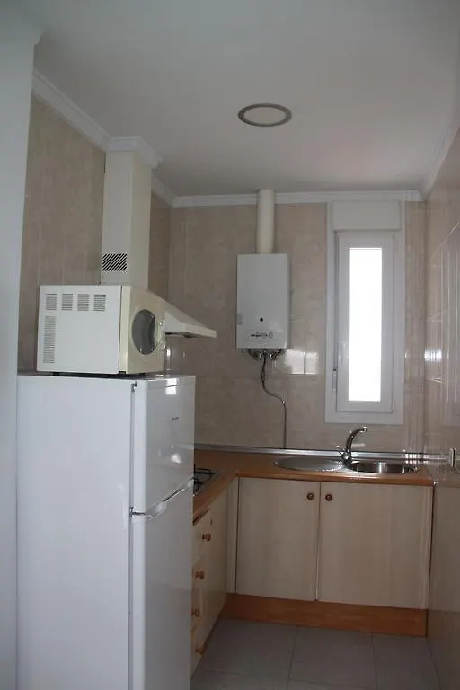 Apartamentos El Yunque- Solo Familias Conil De La Frontera 0*,  Spain